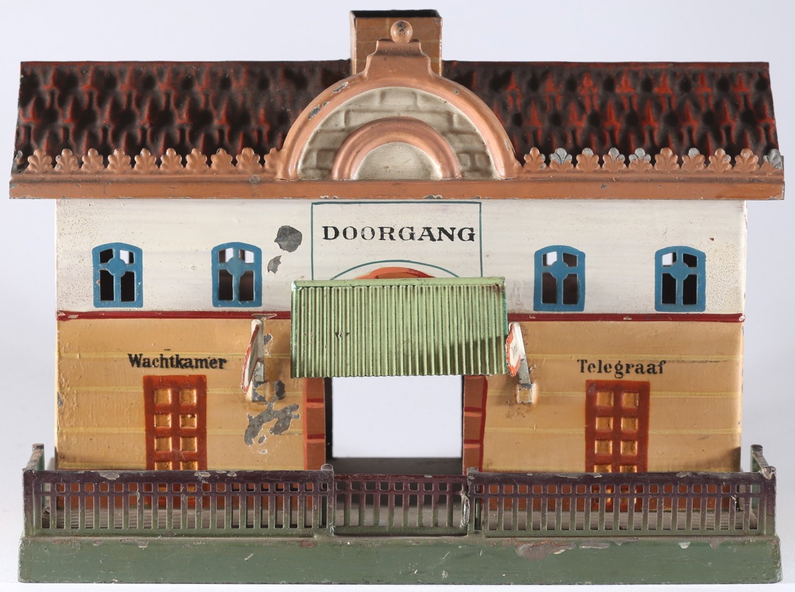 kallistoys-auctions-auktionen-antique-vintage-toys-antik-historisch-spielzeug-marklin-germany-tinplate-blech-railway-accessory-eisenbahnzubehor-station-bahnhof-2001-0-nl-version-1c