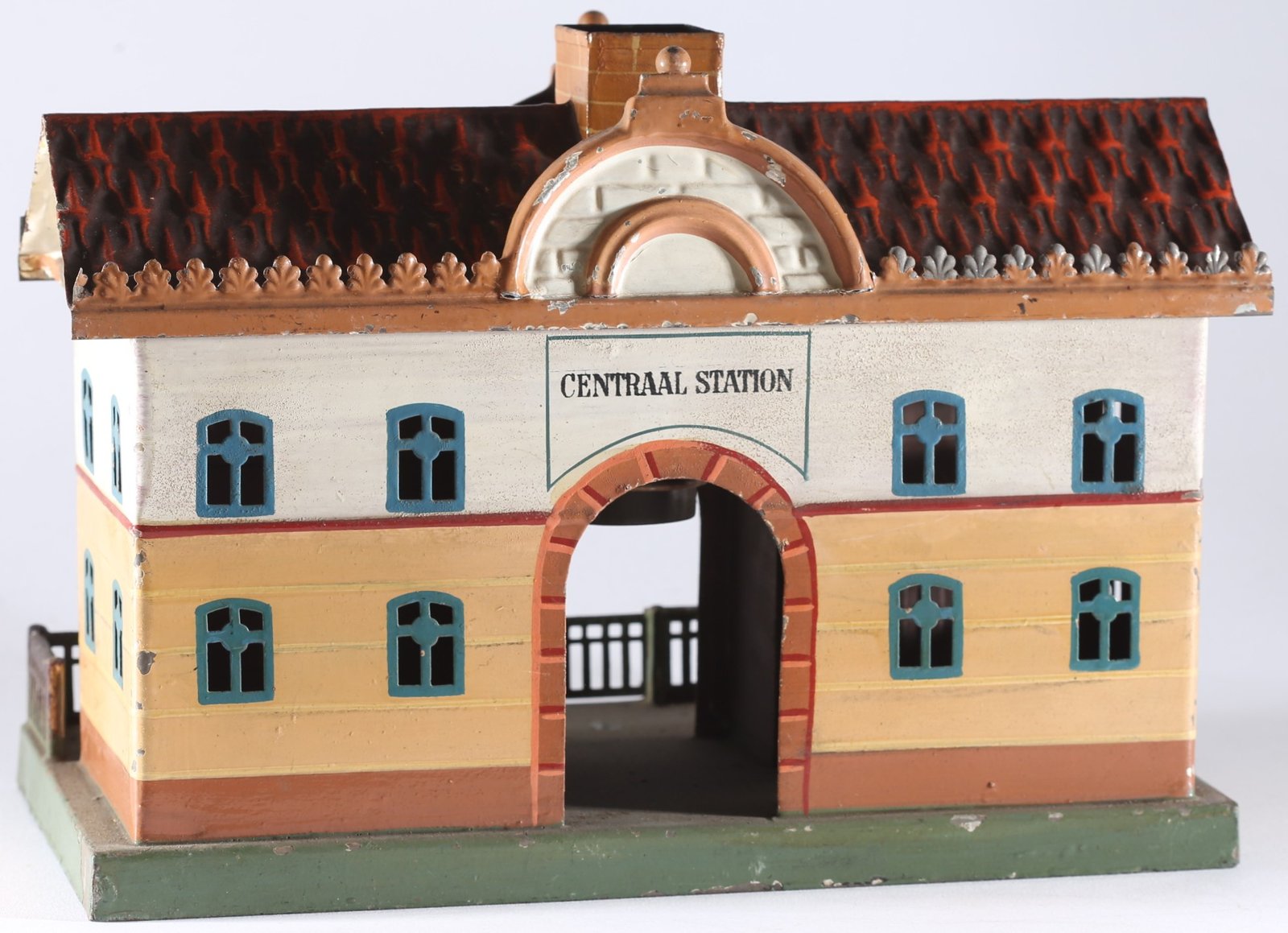 kallistoys-auctions-auktionen-antique-vintage-toys-antik-historisch-spielzeug-marklin-germany-tinplate-blech-railway-accessory-eisenbahnzubehor-station-bahnhof-2001-0-nl-version-1f
