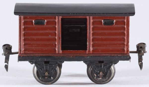 kallistoys-auctions-auktionen-antique-vintage-toys-antik-historisch-spielzeug-marklin-germany-train-eisenbahn-goods-car-guterwagen-ohne-tur-1967-rotbraun-1c