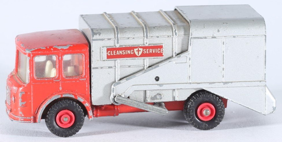 kallistoys-auctions-auktionen-antique-vintage-toys-antik-historisch-spielzeug-matchbox-king-size-sd-refuse-truck-cleansing-service-k-7-2a