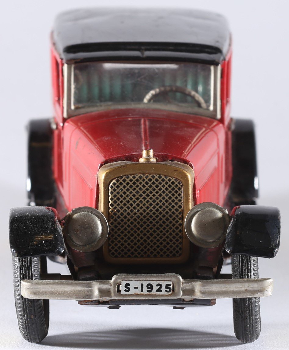 kallistoys-auctions-auktionen-antique-vintage-toys-antik-historisch-spielzeug-shioji-sss-japan-tinplate-blech-car-auto-limousine-ford-a-type-red-s-1925-2d