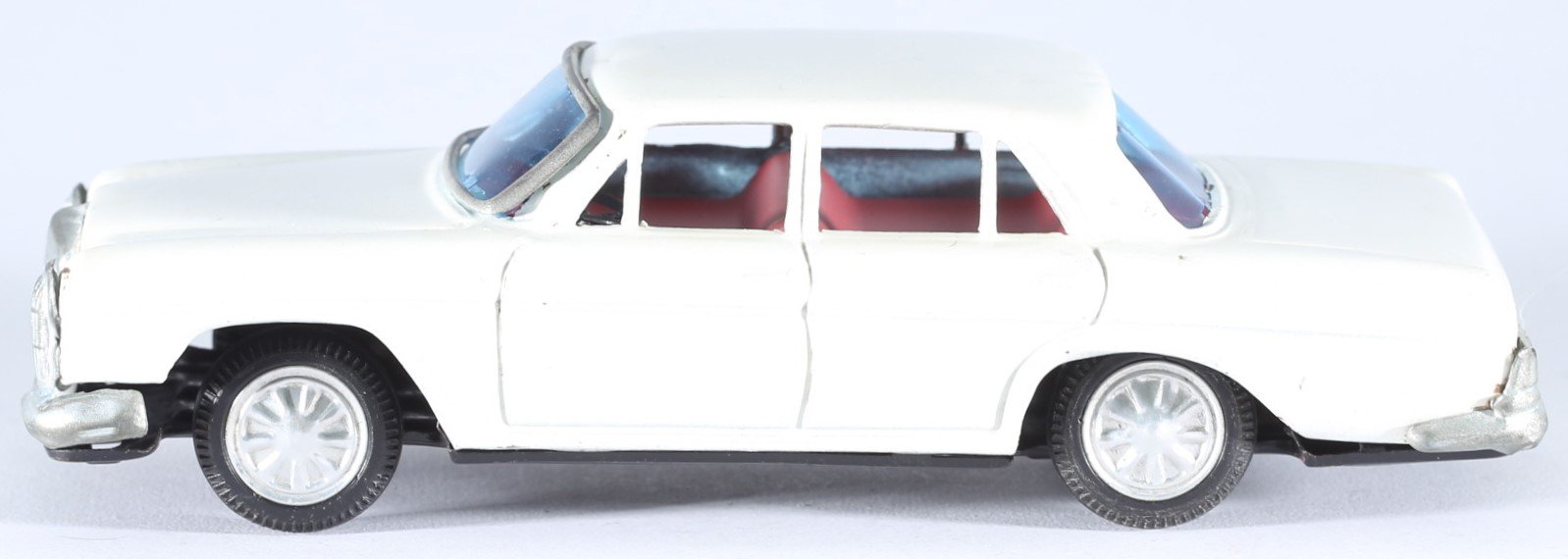 kallistoys-auctions-auktionen-antique-vintage-toys-antik-historisch-spielzeug-bandai-korea-tinplate-blech-car-auto-mercedes-280s-1c