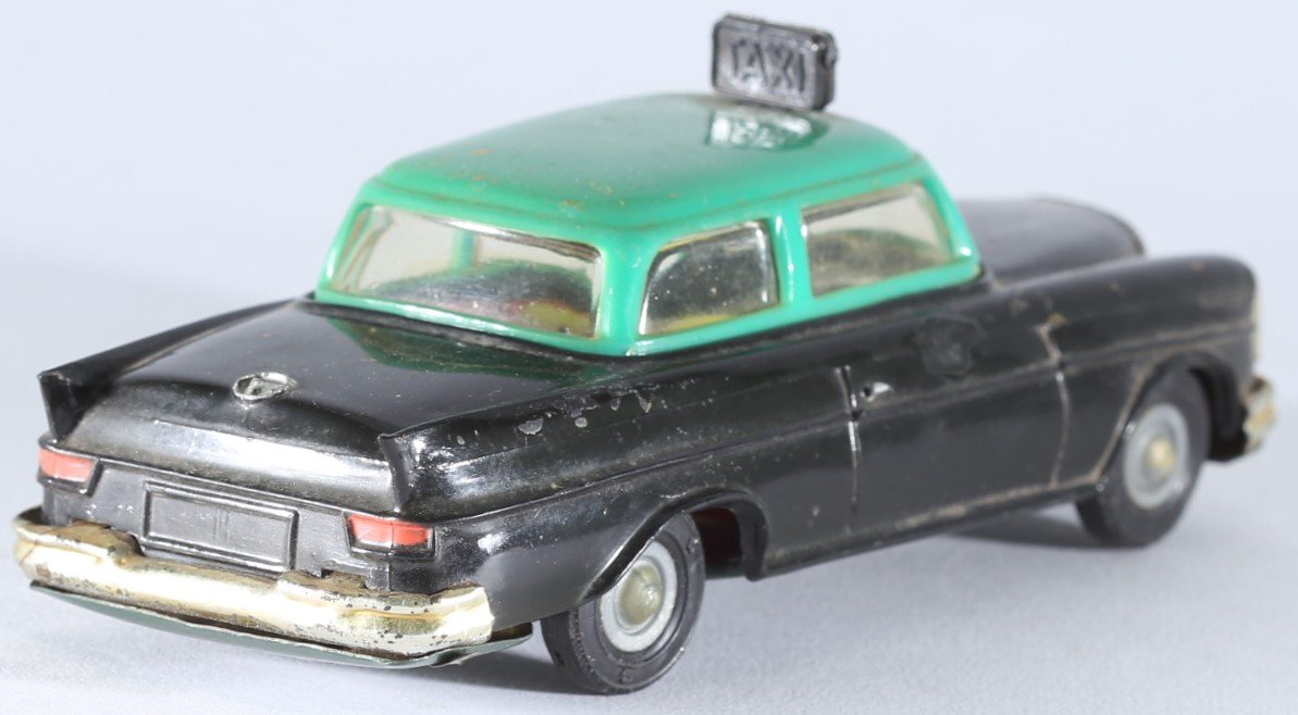 kallistoys-auctions-auktionen-antique-vintage-toys-antik-historisch-spielzeug-pepe-portugal-tin-toy-blechspielzeug-friction-car-auto-taxi-mercedes-220s-2g