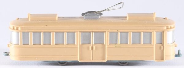 kallistoys-auctions-auktionen-antique-vintage-toys-antik-historisch-spielzeug-wiking-germany-plastic-scale-1-to-90-tram-strassenbahn-unverglast-creme-boden-meliert-t68-1c