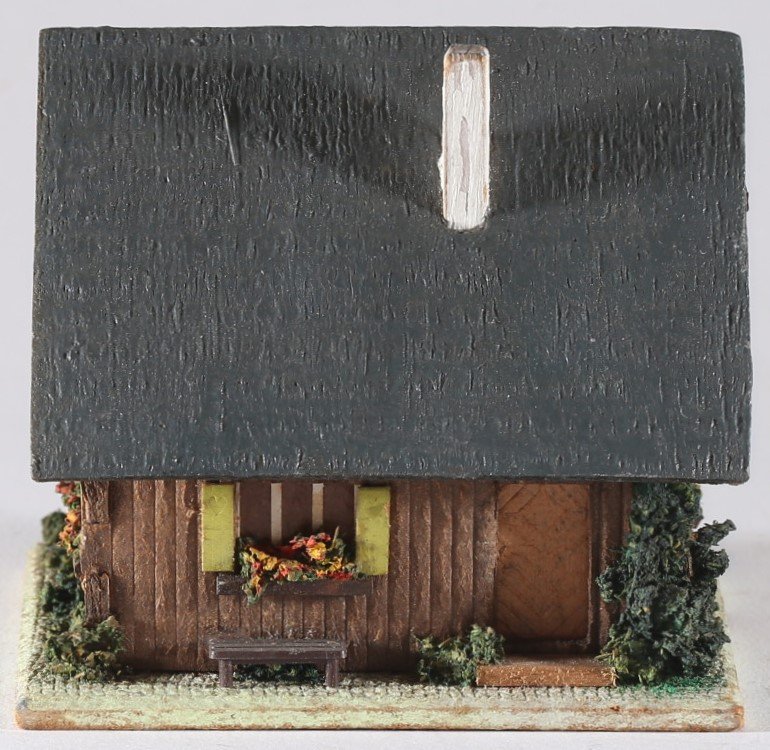 kallistoys-auctions-auktionen-antique-vintage-toys-antik-historisch-spielzeug-creglinger-modell-spielwaren-germany-wood-house-holzhaus-black-forest-schwarzwaldhaus-366-2c