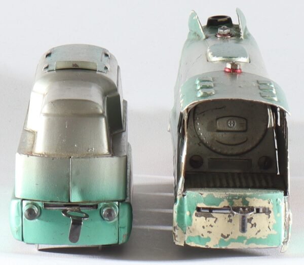 kallistoys-auctions-auktionen-antique-vintage-toys-antik-historisch-spielzeug-bora-czech-republic-train-eisenbahn-spur-0-uhrwerk-dampflok-grun-1h