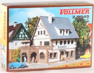 Vollmer gauge Z scale 1:220 kit restaurant “Ratskeller” #9545 new in original box