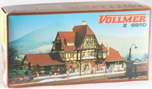 Vollmer gauge Z scale 1:220 kit railway station “Neuffen” #9510 new in original box