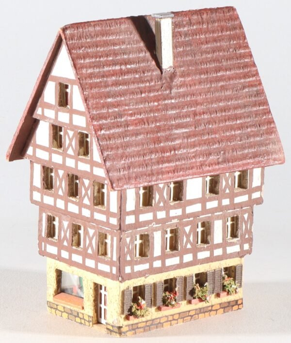 rudolf-spitaler-germany-spur-h0-wood-house-holzhaus-timbered-house-fachwerkhaus-store-geschaft-6853-1a