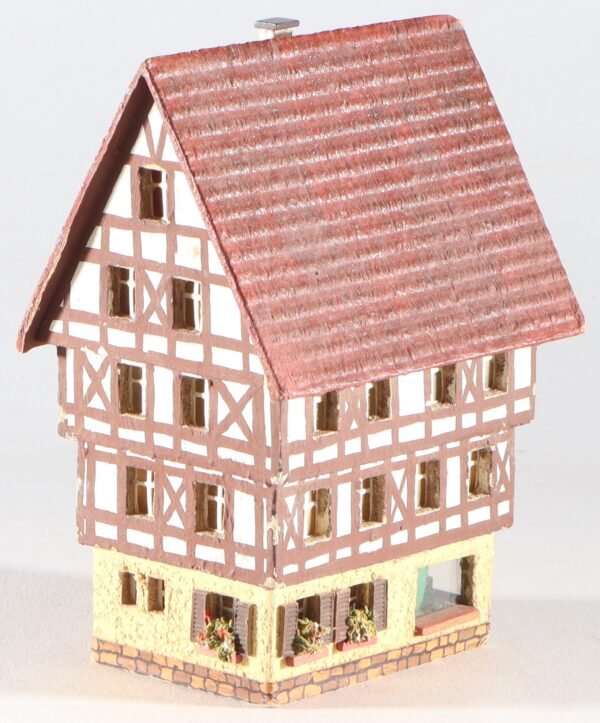 rudolf-spitaler-germany-spur-h0-wood-house-holzhaus-timbered-house-fachwerkhaus-store-geschaft-6853-1g