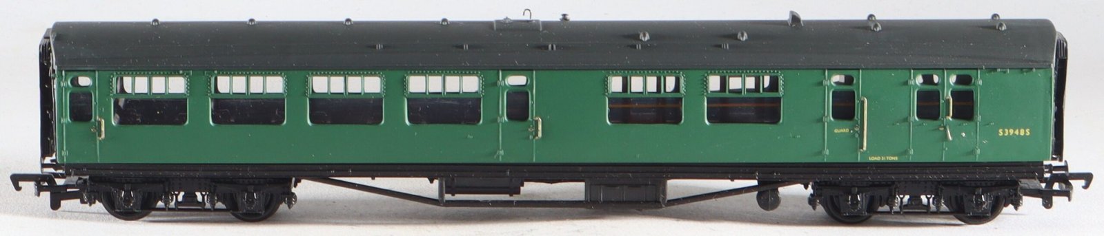kallistoys-auctions-auktionen-antique-vintage-toys-antik-historisch-spielzeug-lgb-germany-spbachmann-china-00-gauge-train-eisenbahn-bulleid-corridor-open-brake-2nd-class-british-railways-green-34501-1
