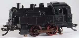 Zeuke (GDR – former East-Germany) 0 gauge toy train bakelite steam locomotive #T48